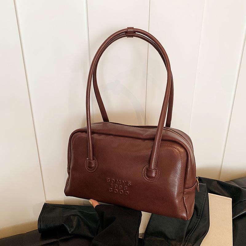 

Роскошная сумка из мягкой кожи, женская сумка-боулинг большой вместимости, новинка 2025 года, ретро-модная наплечная сумка-подмышка With pendant