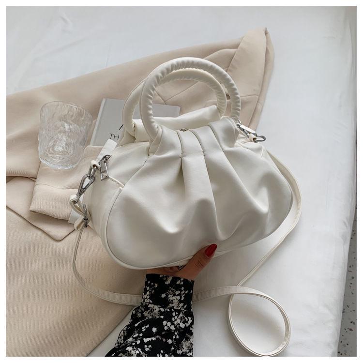 2025 Women's Versatile Retro Cloud Pleated Handbag: Underarm, Travel, Shoulder, Crossbody