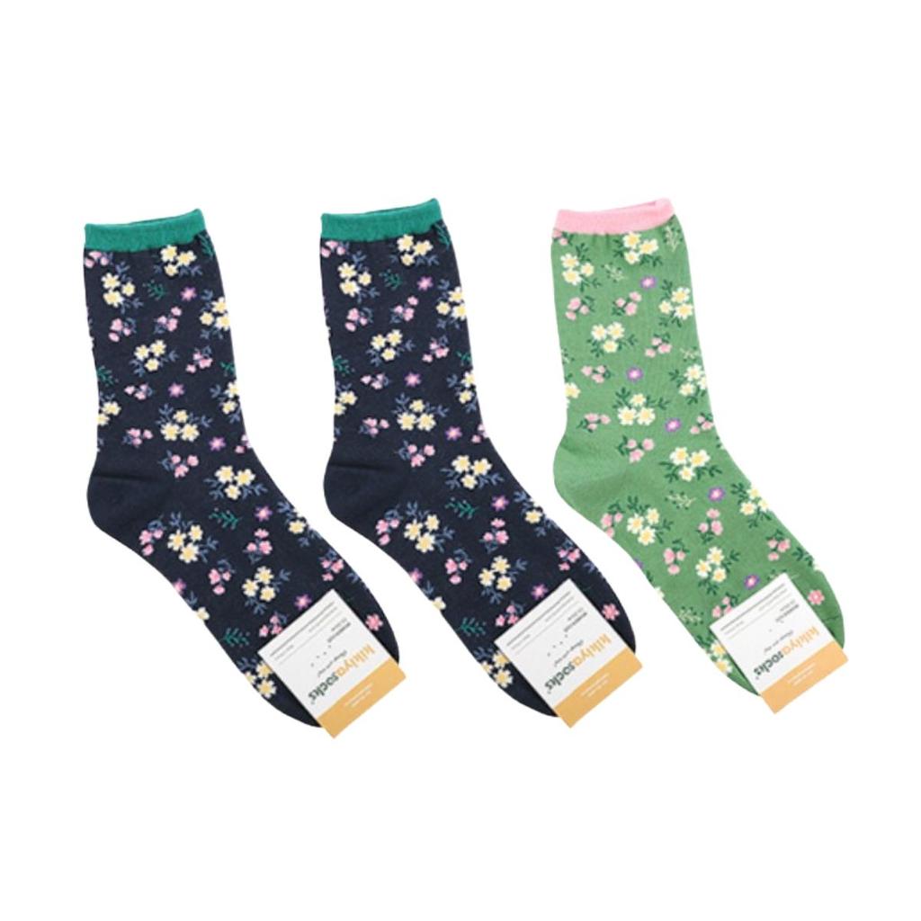 Women's Vintage Cottagecore Crew Socks 3-Pack