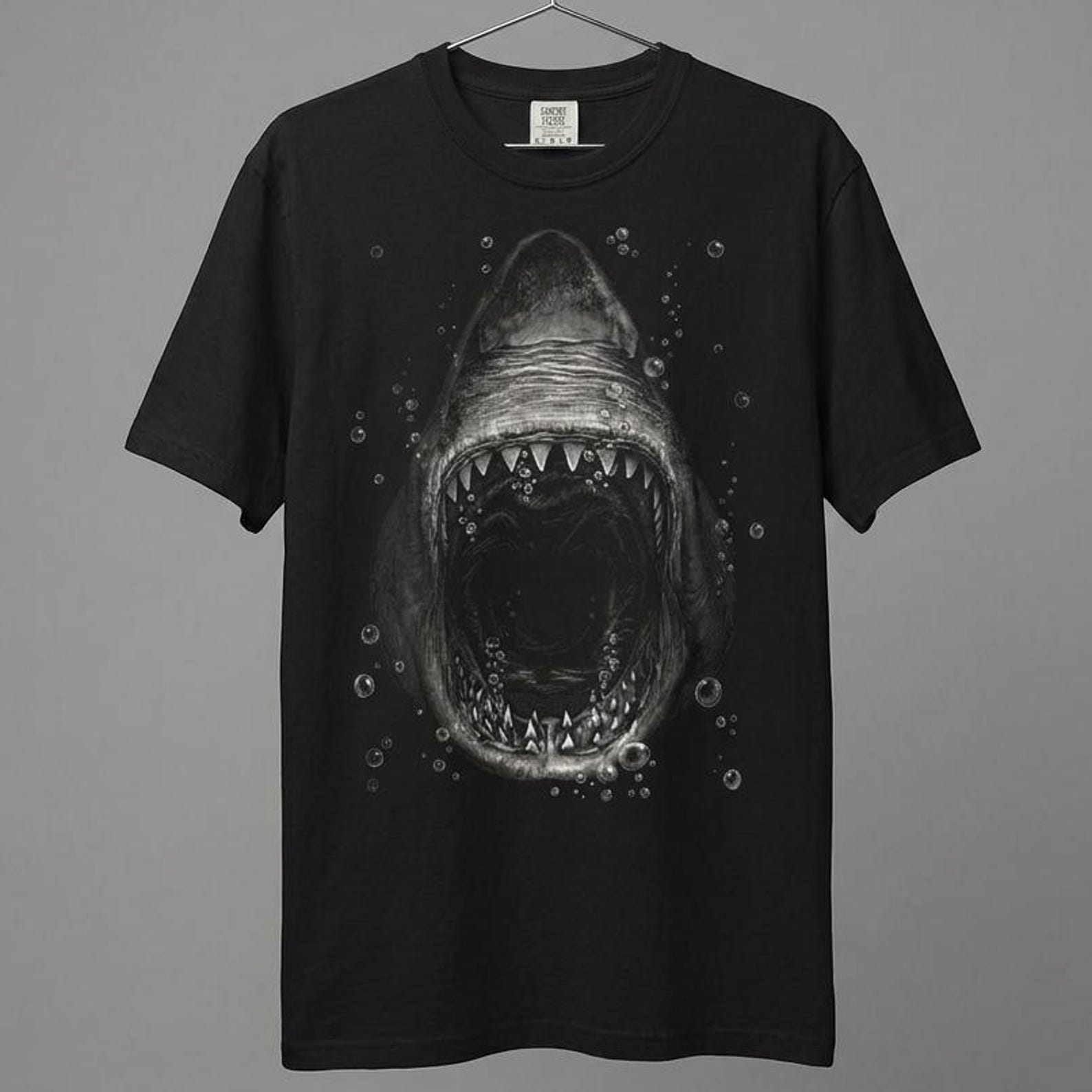 Shark Mouth Illustration T-shirt | Great White Ocean Graphic S