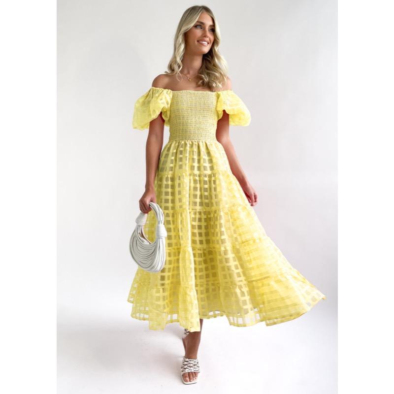 

Летнее платье для женщин XL светло-желтого