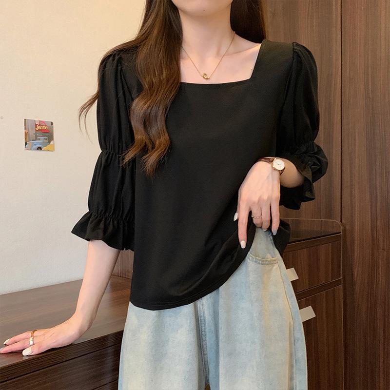 

Women s Plus Size Square Neck Black T-shirt - Loose Fit, Age-Reducing, Chic Five-Point Sleeve 3XL (recommended 75-85 kg) чёрный