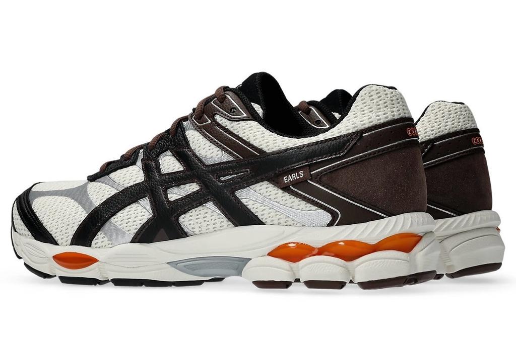 1203B053-200 EARLS A Asics Gel-Cumulus 16 Coconut Milk Black (Men's)