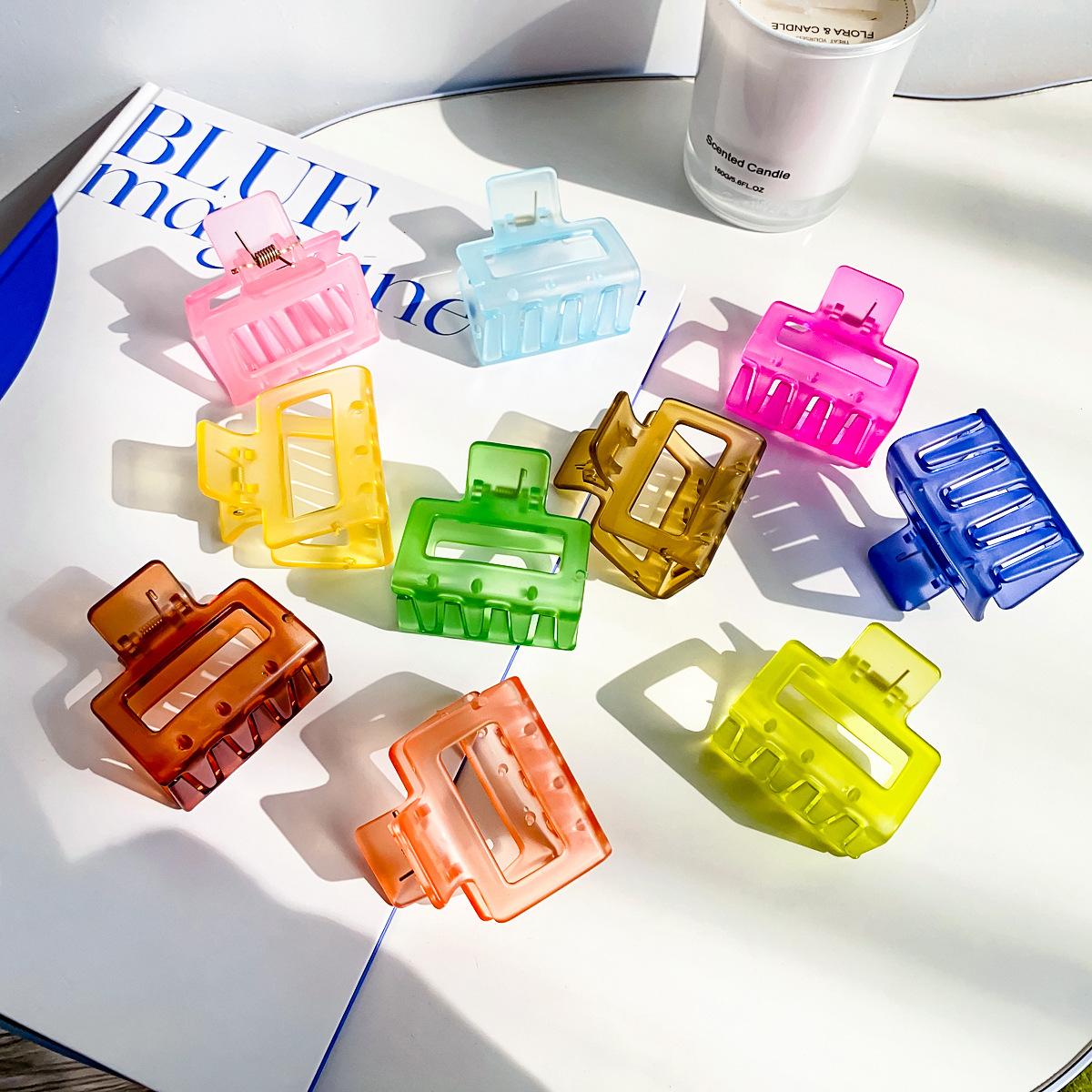 

Korean version candy color grab clip sweet temperament pan hair clip
