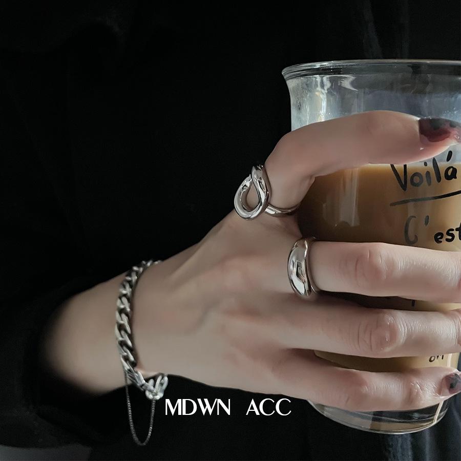 Ring im koreanischen Stil aus S925 Silber mit geometrischem Durchbruchmuster, unregelmäßig, Vintage für Damen - Schwerindustrielles Temperament, verstellbarer schlichter Ring für den Zeigefinger.