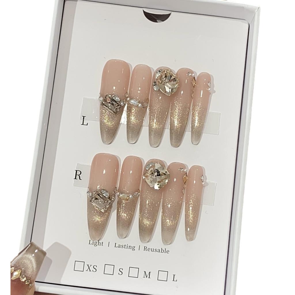 High-end Nude Color Gradient Golden Cat Eye Boutique Champagne K9 Square Diamond Liliko Wear Armor
