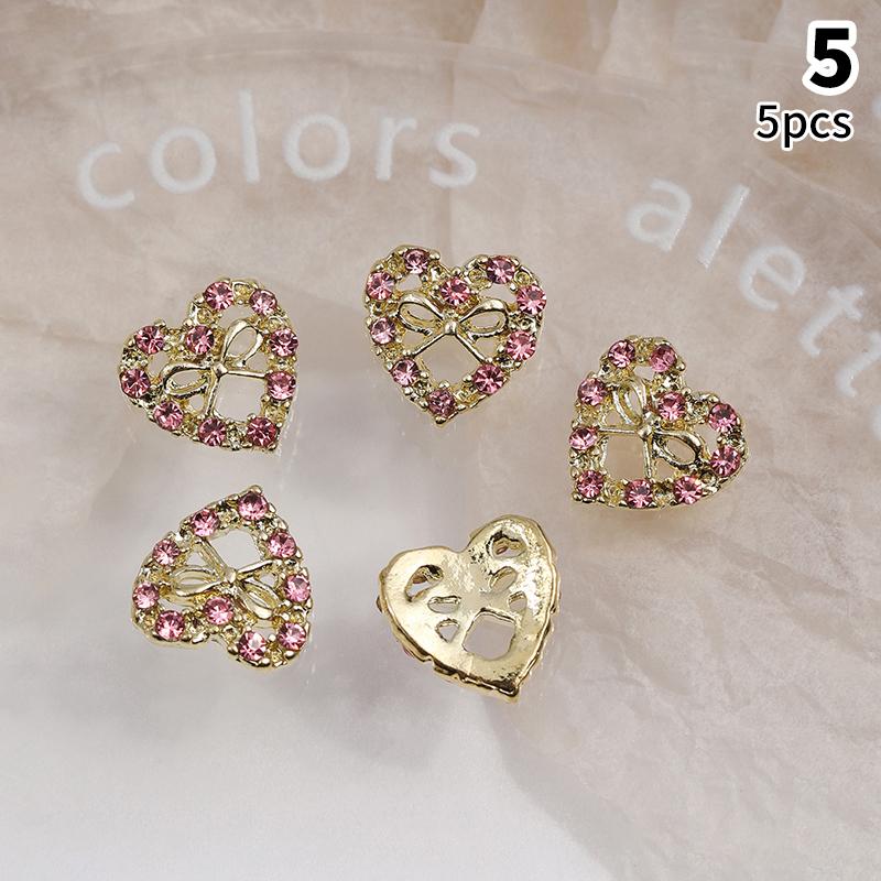 

5 шт. Шармы для ногтей в виде бантика и сердца с бриллиантами, полые шармы для украшения ногтей в виде сердца любви, розовые, серебристые, роскошные детали для маникюра в виде бантика