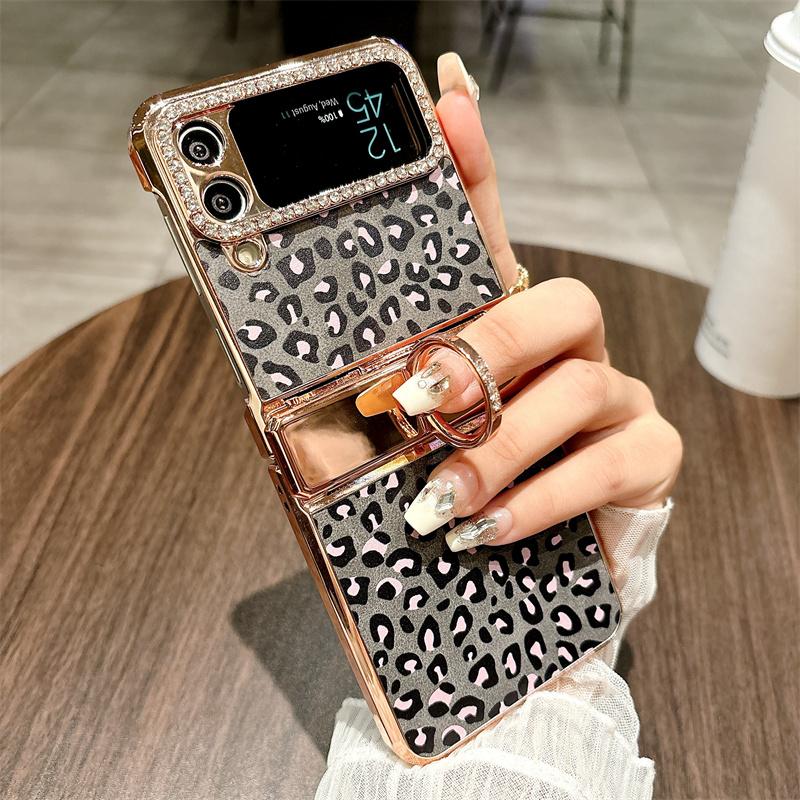 

For Samsung Galaxy Z Flip4 5G Case Leopard Pattern Ring Holder Rhinestone Hard PC Phone Cover Gold