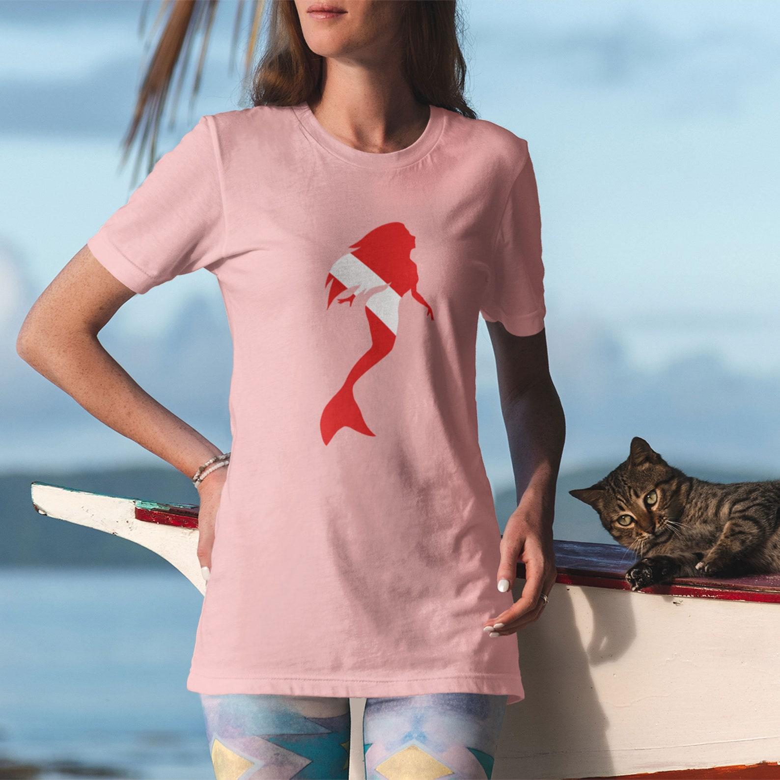 Mermaid Scuba Diver T-Shirt: Women s Diving Gift M