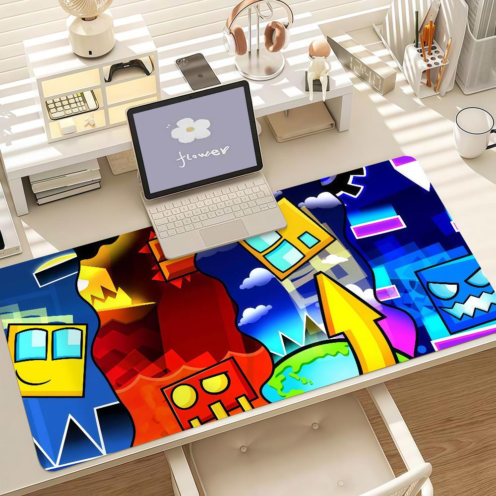 Game GEometry Dash Mouse Pad Anti Slip Rubber Edge Locked Thickened Laptop Gaming Desk Mat