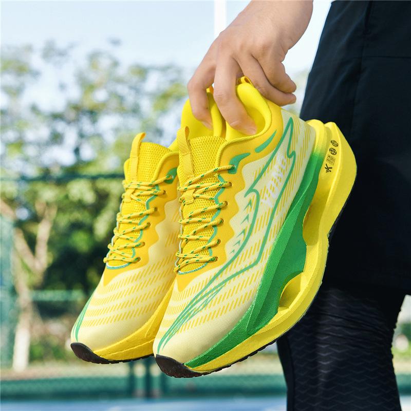 

Sneakers Medium and older children s summer breathable basketball shoes Men s and women s shoes Couples low-top running shoes Soft-soled running shoes 44