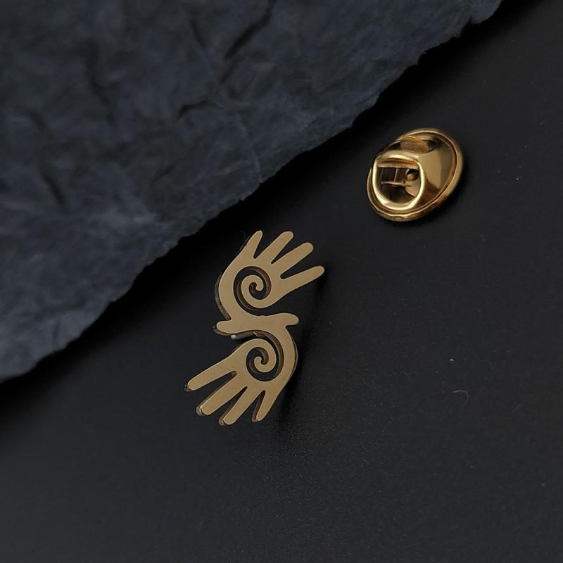 New Cross-border Engraved Vortex Empty Palm Men s Women s Brooch Cufflinks Suit Dress Accessories Personalized Versatile Clothing 14k