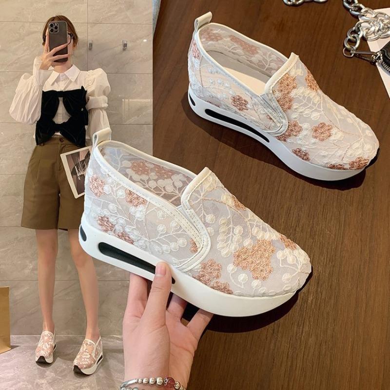 Women's fashion flat bottom inner height increase mesh yarn breathable casual single shoes support platform one piece