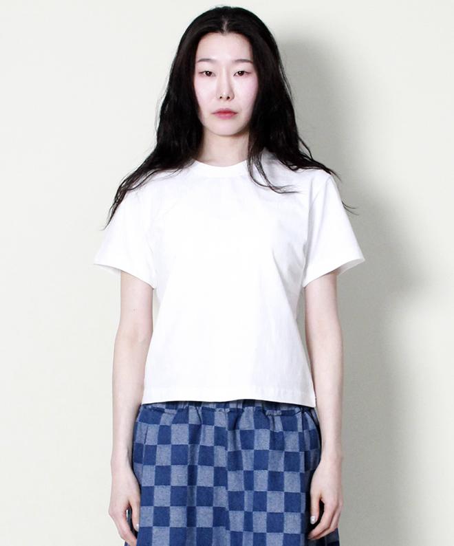 Deumakeu Plain Semi-Crop Short Sleeve T-Shirt Ivory