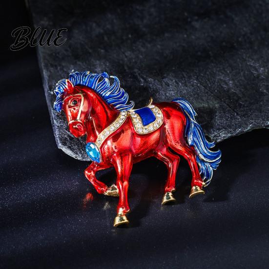 Exquisite Craftsmanship Brooch Pin Sparkling Rhinestones Inlaid Horse Design Collar