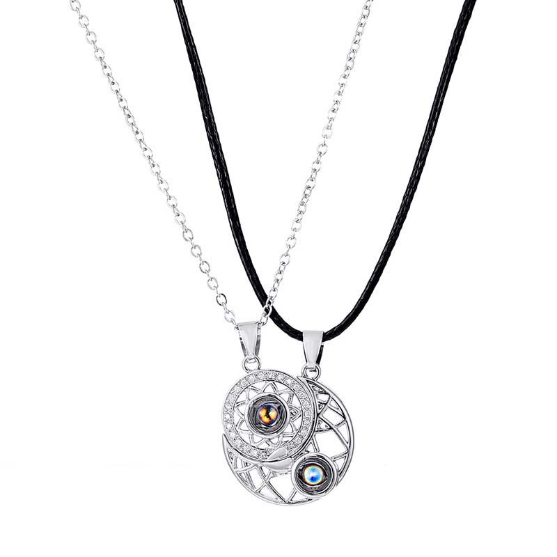 2Pcs Magnetic Couple Necklace For Women Men Fashion Copper Color Heart ShapeI Love You 100 Languages Projection Necklace Zircon