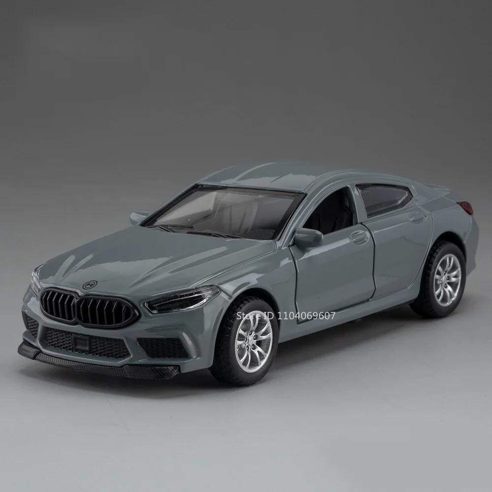 1:32 M8 Mini Police Car Toy Models Alloy Diecast Sound Light Pull Back 4 Doors Opened Rubber Tires Festival Vehicle Toys Gifts