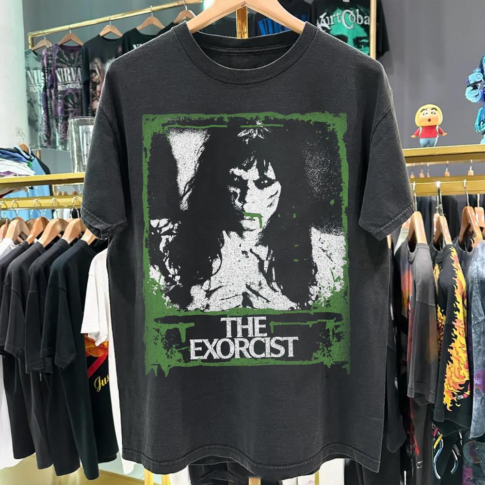 The Exorcist Movie 90s Retro style Horror Graphic T shirt Heavy Cotton NH24755 Unisex T-Shirt S