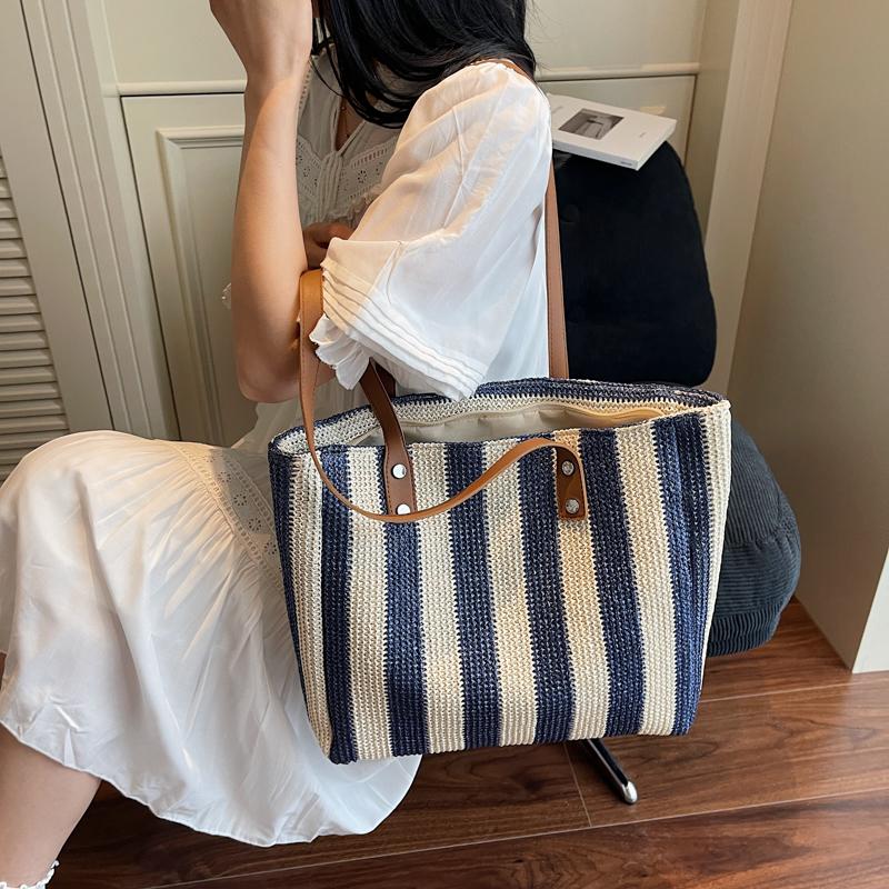 Strohtasche Damen Strandtasche Schultertasche Gewebte Tasche Pendler Große Kapazität Tragetasche