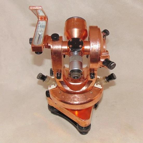 Renovovaný teodolit TT5 Th 40 s dřevěnou krabičkou Alidade Level Instrument Surveyor