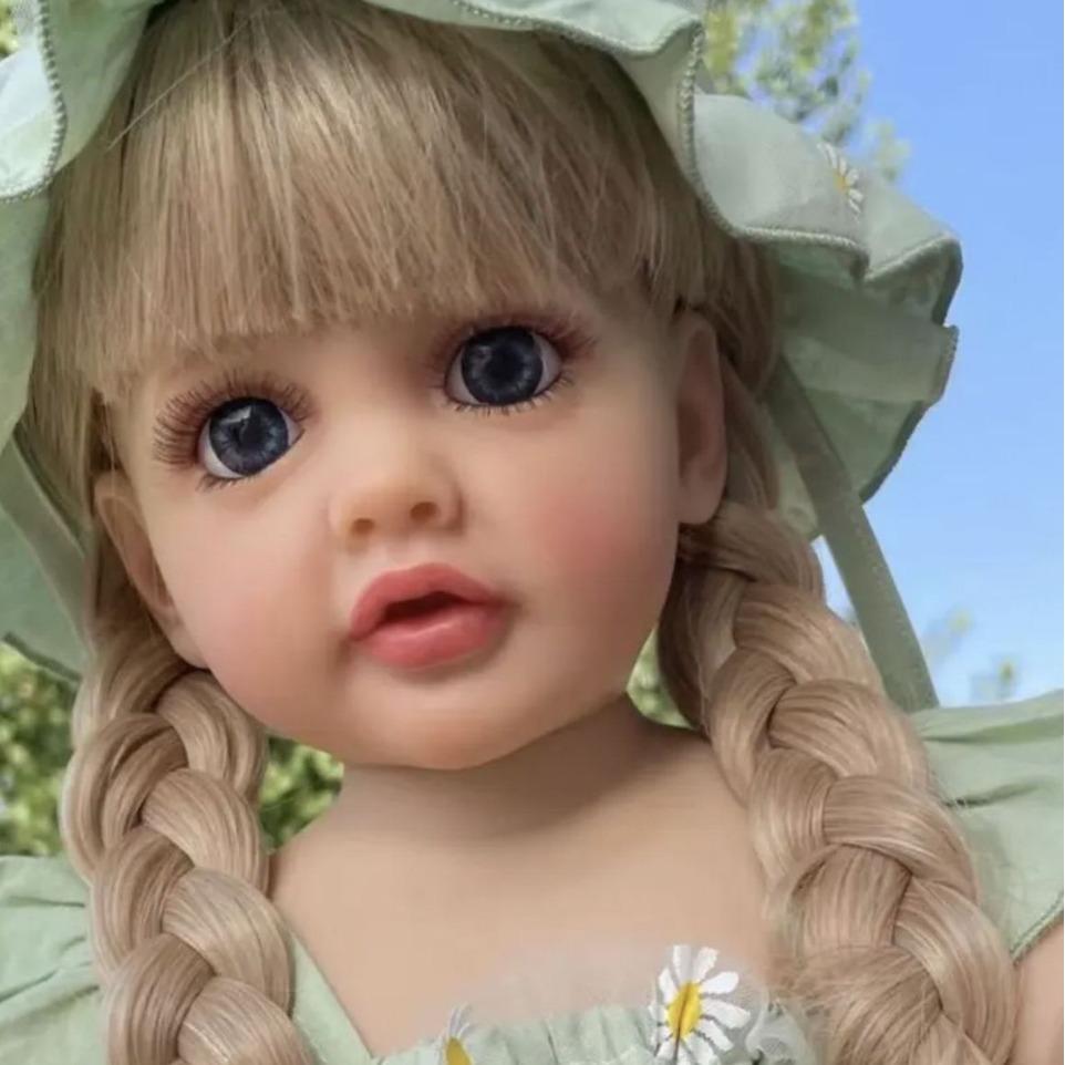 55cm Realistic Full Silicone Reborn Doll Betty