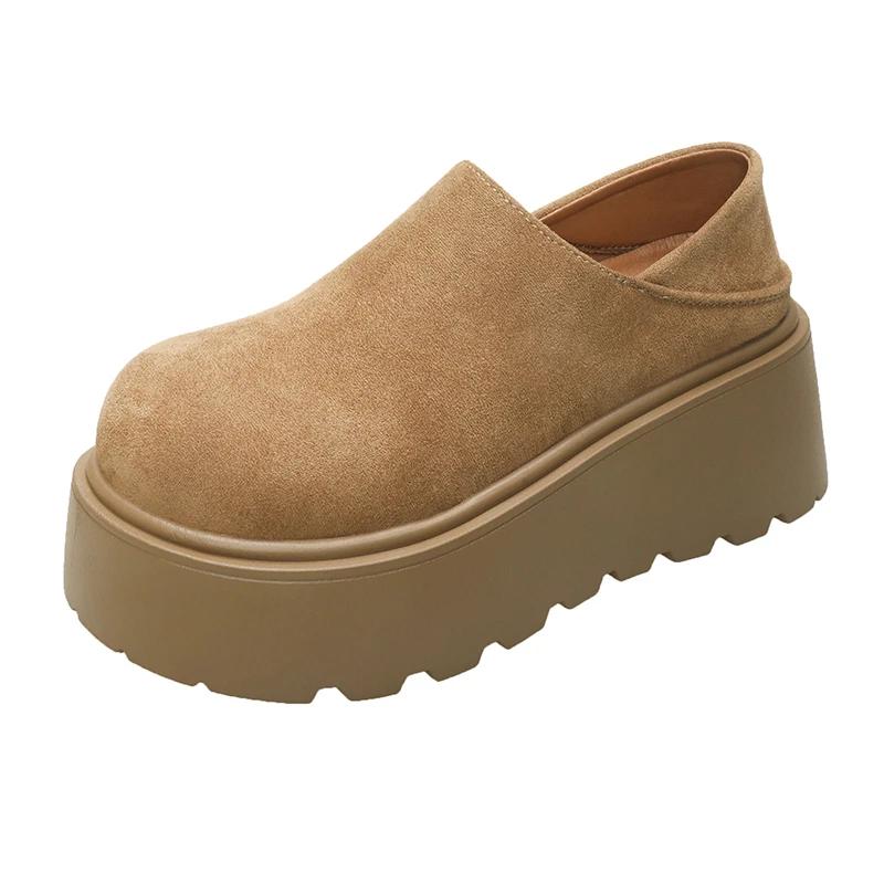 Mote 2025 Nye Designer Dame Slip On Loafers Vintage Plattform Arbeid Semsket Damesko Lær Gå Casual Høydeøkende Slides