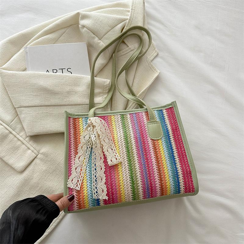 

Fashion retro handbag 2024 summer new fashion trend large capacity tote bag simple shoulder messenger bag зелений