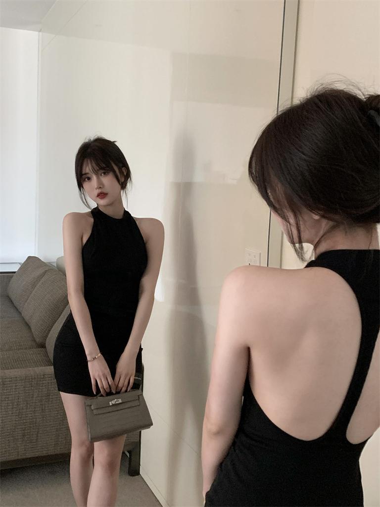 Irregular backless sleeveless dress women's summer sexy babes slim fit slim vest hip wrap black short skirt