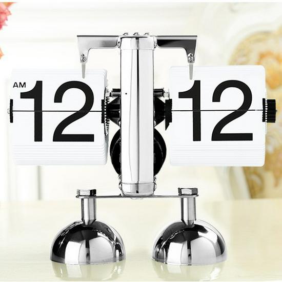 European Retro Mechanical Flip Clock - Desktop Ornament for Living Room