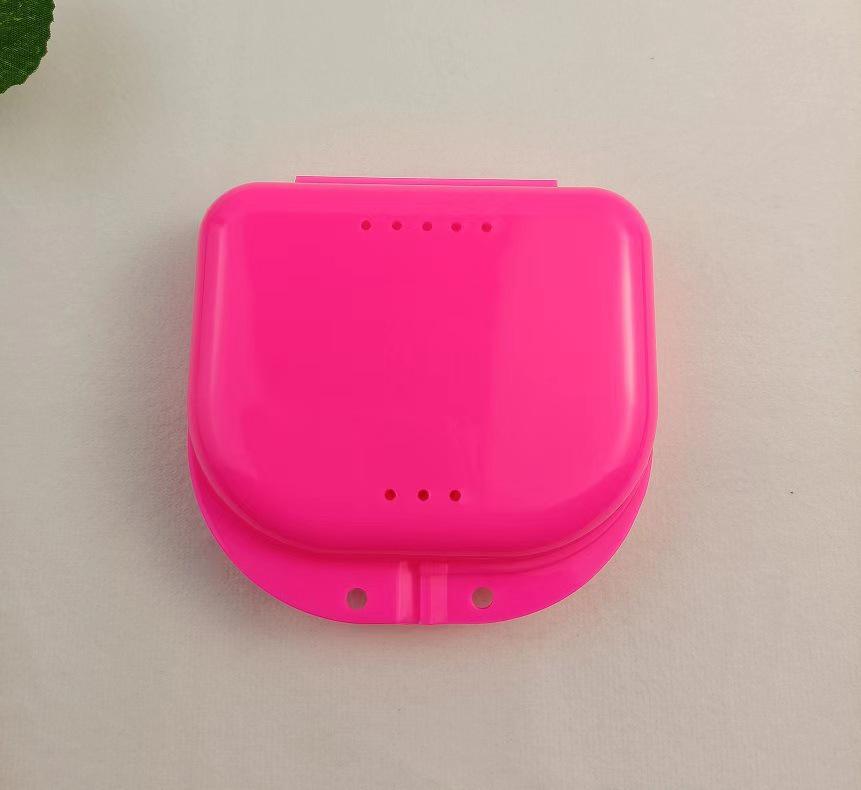 

Черный пластиковый стоматологический ортодонтический контейнер - для хранения ретейнеров и зубных протезов с отверстиями, Маленькая коробочка для зубов, 21 вариант цвета