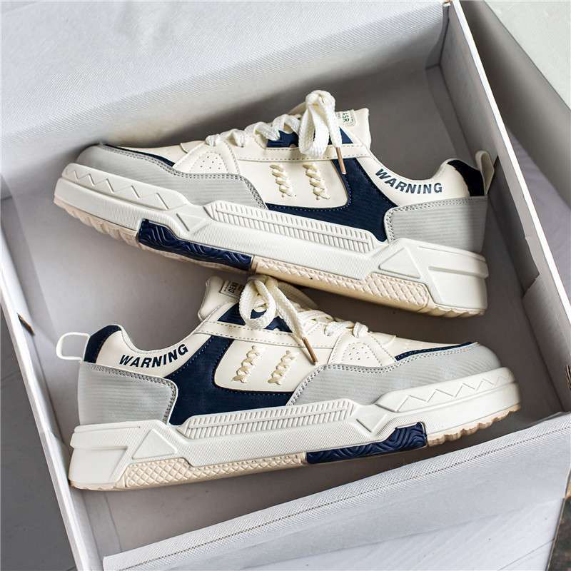 Herrenschuhe Sommer atmungsaktiv Jugend National Tide Schuhe vielseitige Sport- und Freizeit-Board-Schuhe Herren dicke Sohlen erhöhend kleine weiße Tide-Schuhe