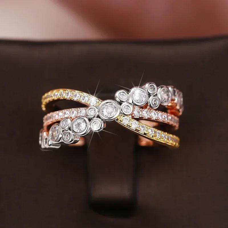 Luxury Three-Tone Women'S Wedding Ring Bling White Cz Inlaid Fancy Cross Design Special Interest Finger Jewelry