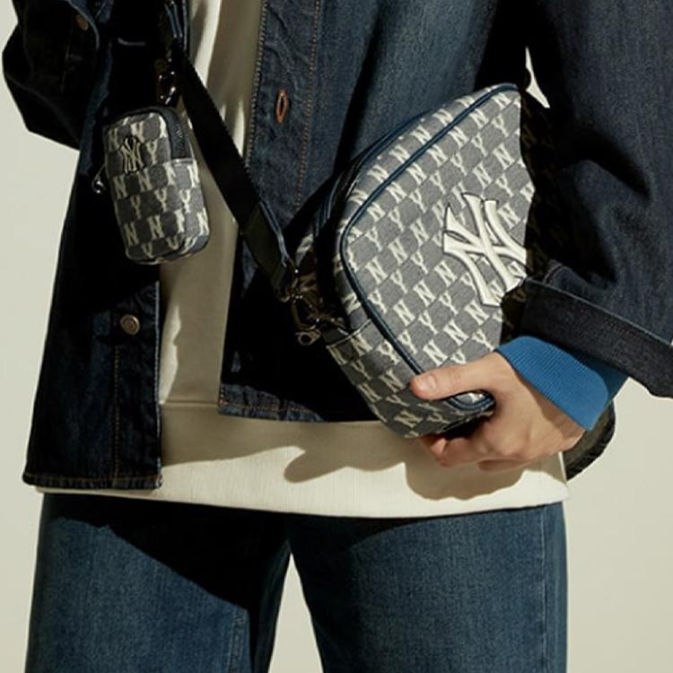 New MLB Monogram Collection Polyester Combo Bag Shoulder Bag Crossbody Bag Regular Women's Gray 32BGDC011-50L