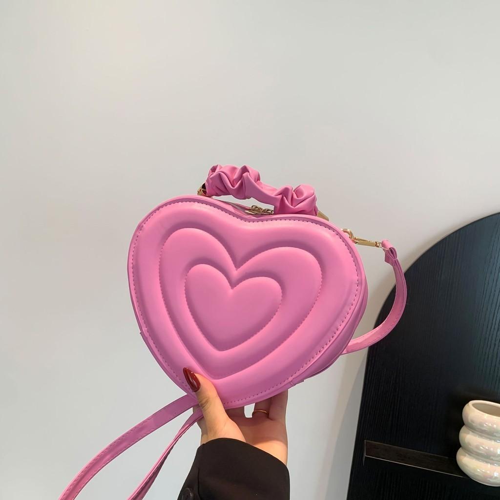 Adorable 2024 Heart Shaped Imprint Handbag For Girls Casual Fashionable Small Bag