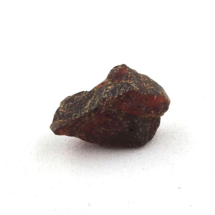 Pierres et Minéraux. Grenat Rhodolite. 2.37 ct. Lokiriama, Lodwar, Kenya.