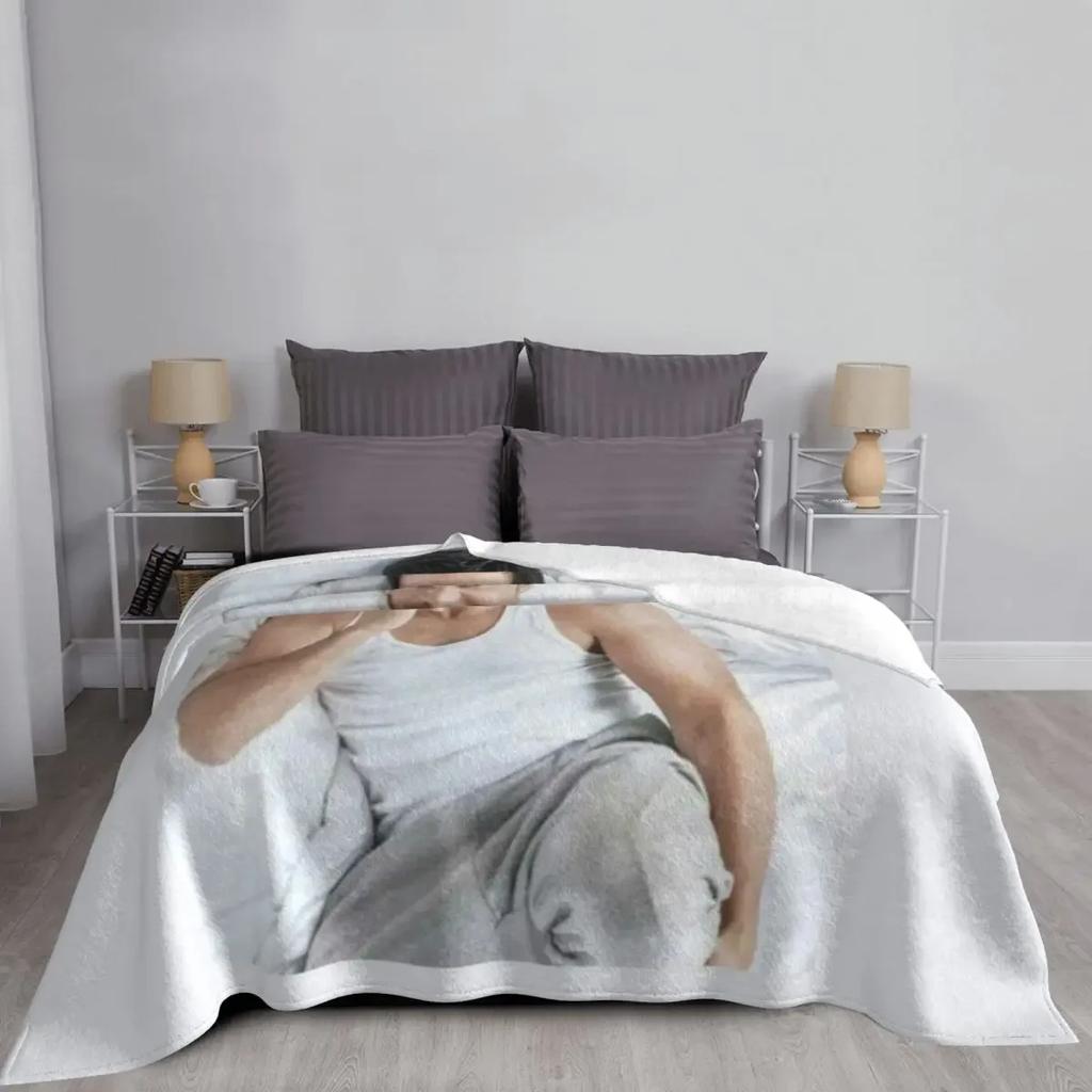 Chayanne Throw Blanket Nap Flannels Blankets Blankets for Beds Thin Blanket Throw Blanket Picnic Blanket Coraline