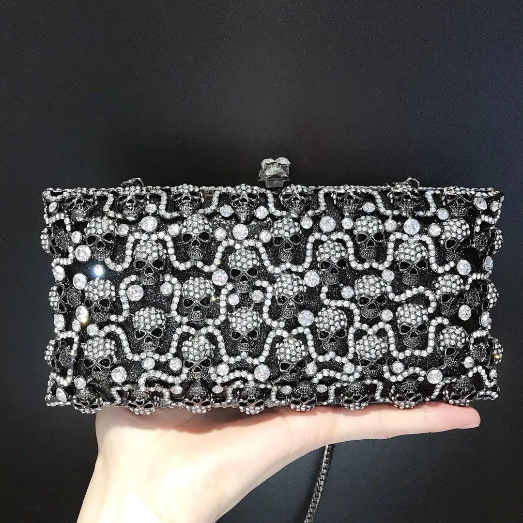 

Skull Shaped EveningPurses White Rhinestone Black Purse Women’s Diamond Evening Clutch Lady Crystal Party Prom Bag Prom Handbags 19cmX9cmX4cm
