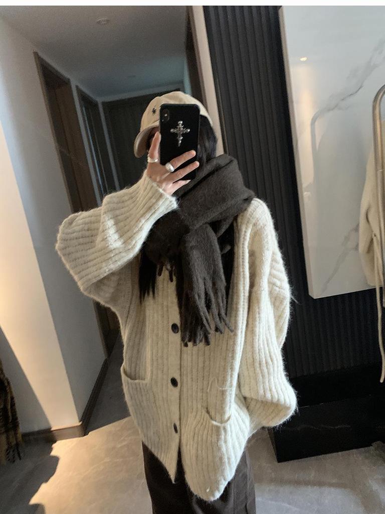 Women's Korean-Style Gray Soft High-Neck Cardigan: Autumn/Winter Loose Mid-Length Knit Outerwear