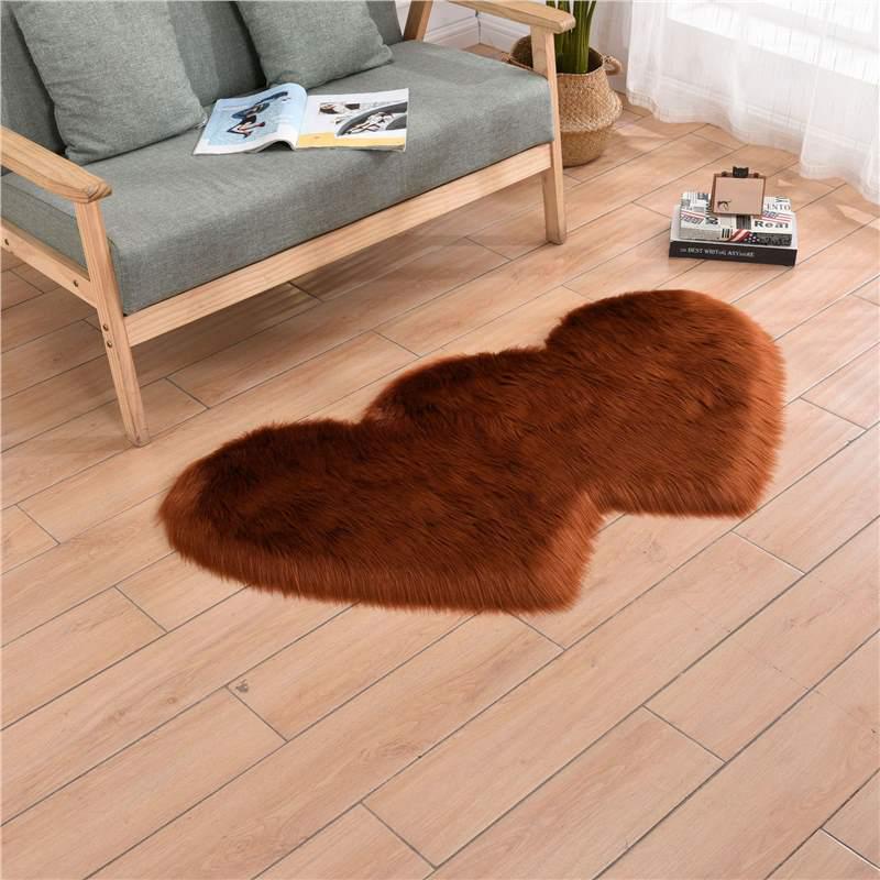 Simple Faux Wool Irregular Bedside Rug for Bedroom and Living Room