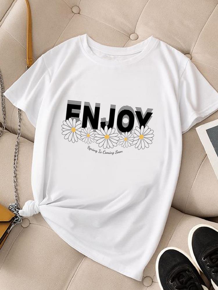 (Asian Size) Clothing Women Fashion Tee Top Lovely Flower Trend  Female T Shirt Woman Print Short Sleeve Graphic T-shirts