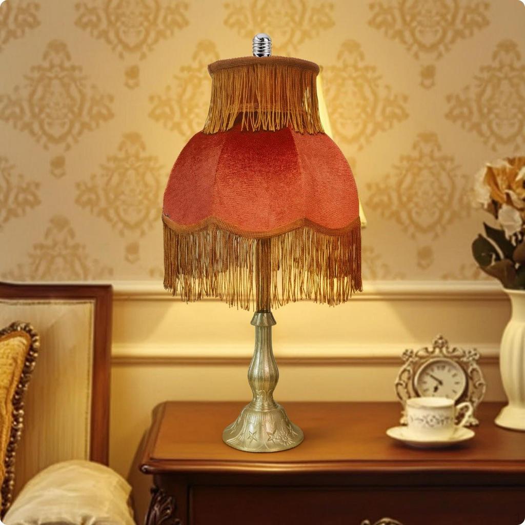 Lamp with Retro Fabric Shade, Elegant Fringe