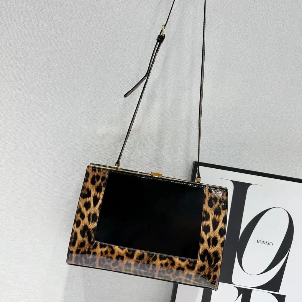 Vintage Clasp Women Handbags Medium Metal Frame Design High Quality Female Tote Bag
