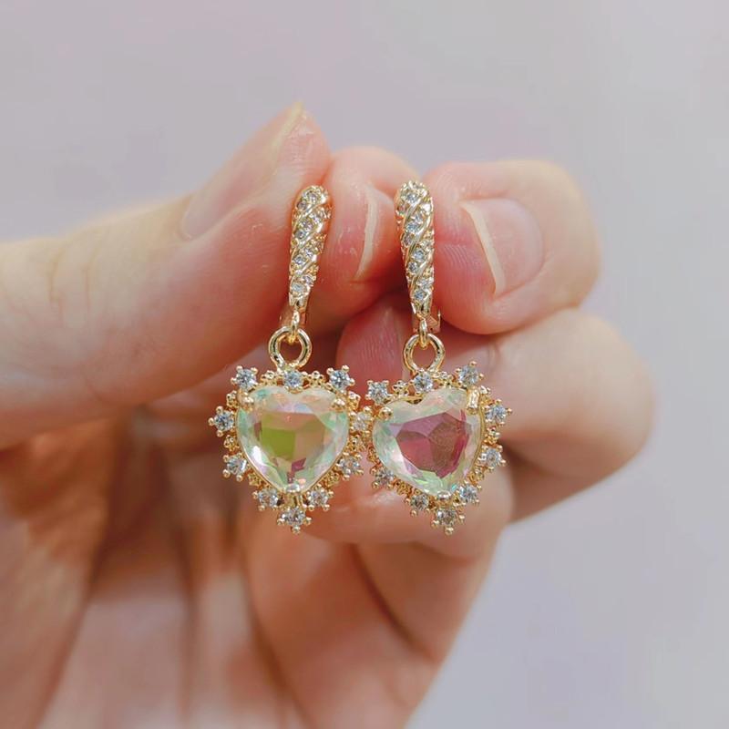Mehrfarbige herzförmige Kristall-Tropfen-Ohrringe für Frauen 2023 neue Mode Goldfarbe Hochzeit Verlobungsfeier Schmuck Zubehör