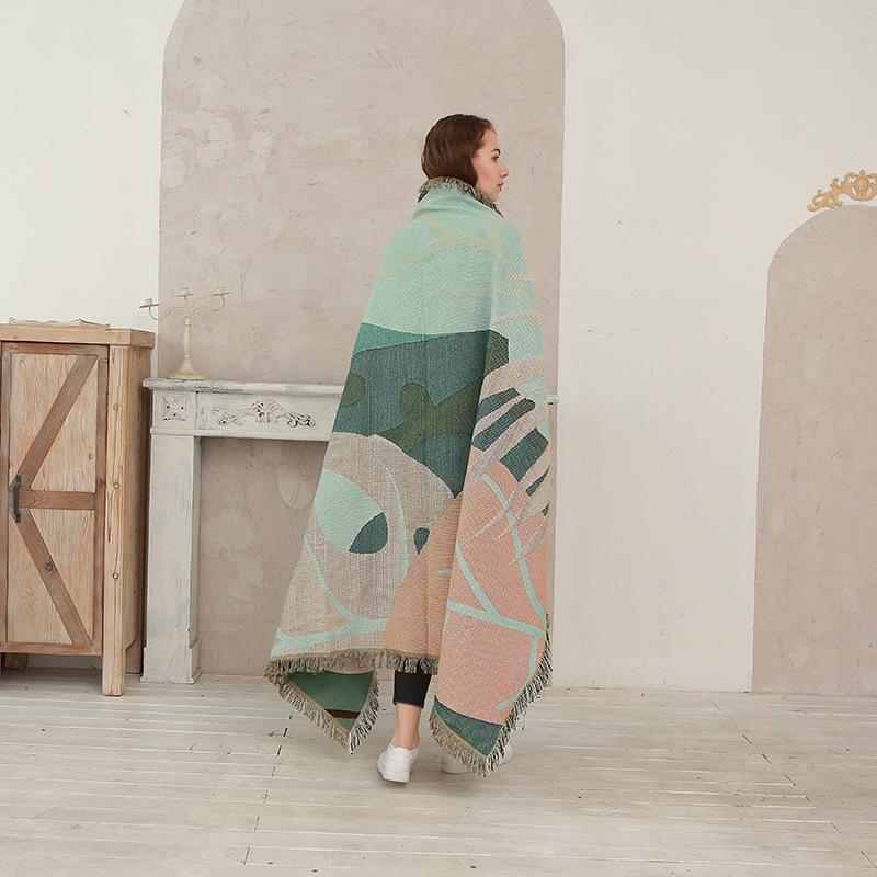 Nordic Colorful Leaf Line Blanket: Sofa Cover & Camping Throw