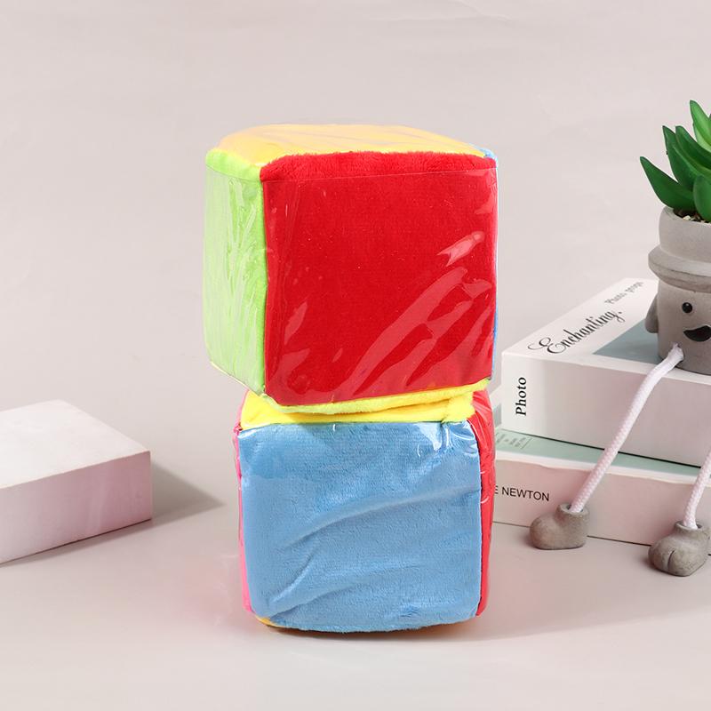 Einfügbare Karte Quadratisches Plüschtier 10cm Würfel Plastikfolie Schwamm Würfel Kinder Erleuchtung Lehrmittel Mehrfarbig Spielwürfel