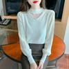 Jarní a podzimní dámské úplety Pit Stripe Pearl Hollow Out Svetr Pletený spodní díl Košile Sexy svetr Sezóna Dlouhý rukáv Top