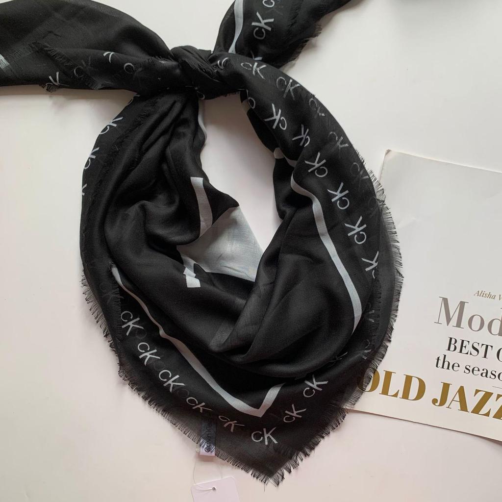 Elegant Floral Jacquard Woven Scarf Shawl for Europe and America