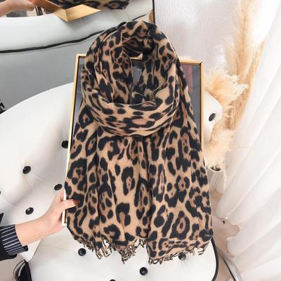 Klassischer Kaschmir-Schal mit Leopardenmuster für Herbst/Winter – Stilvolle und modische Halsbekleidung für Damen