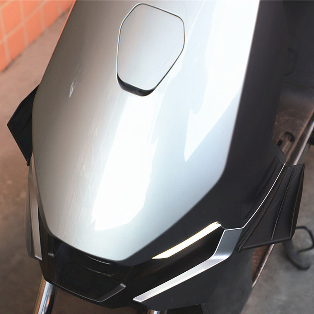 2ks Motocyklový spoiler Winglet Aerodynamický dekorační nálepka pro Suzuki Honda Yamaha SMAX155 Kawasaki