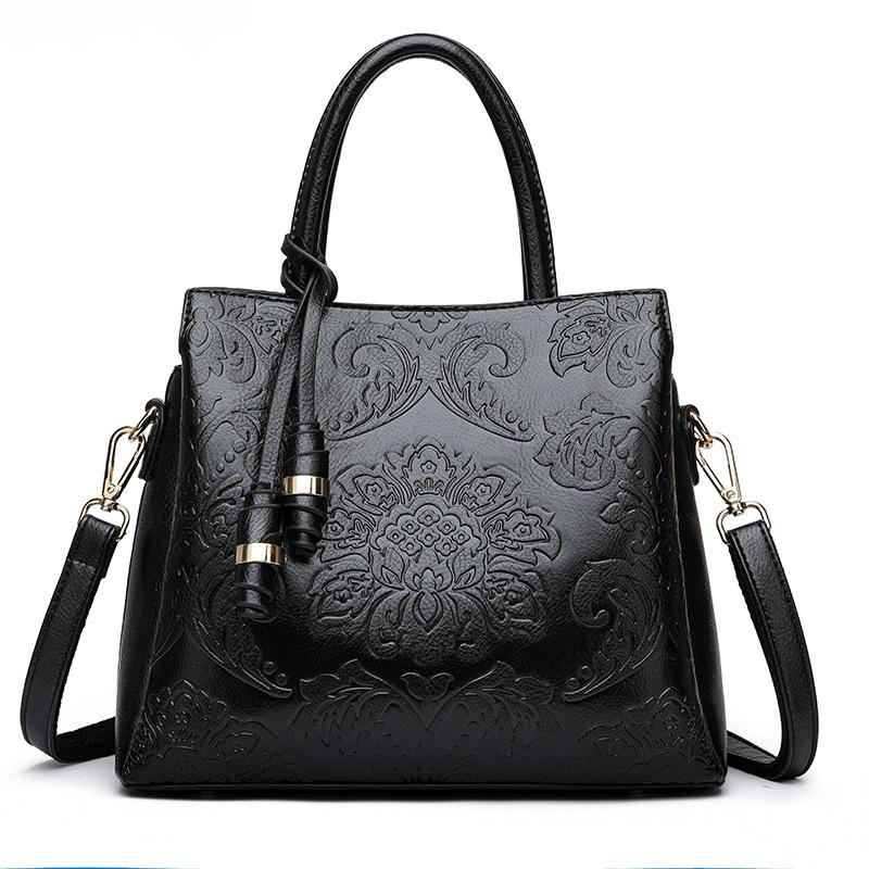 Stylish and simple women s bags New trendy retro shoulder messenger bags Chinese style mother versatile handbags